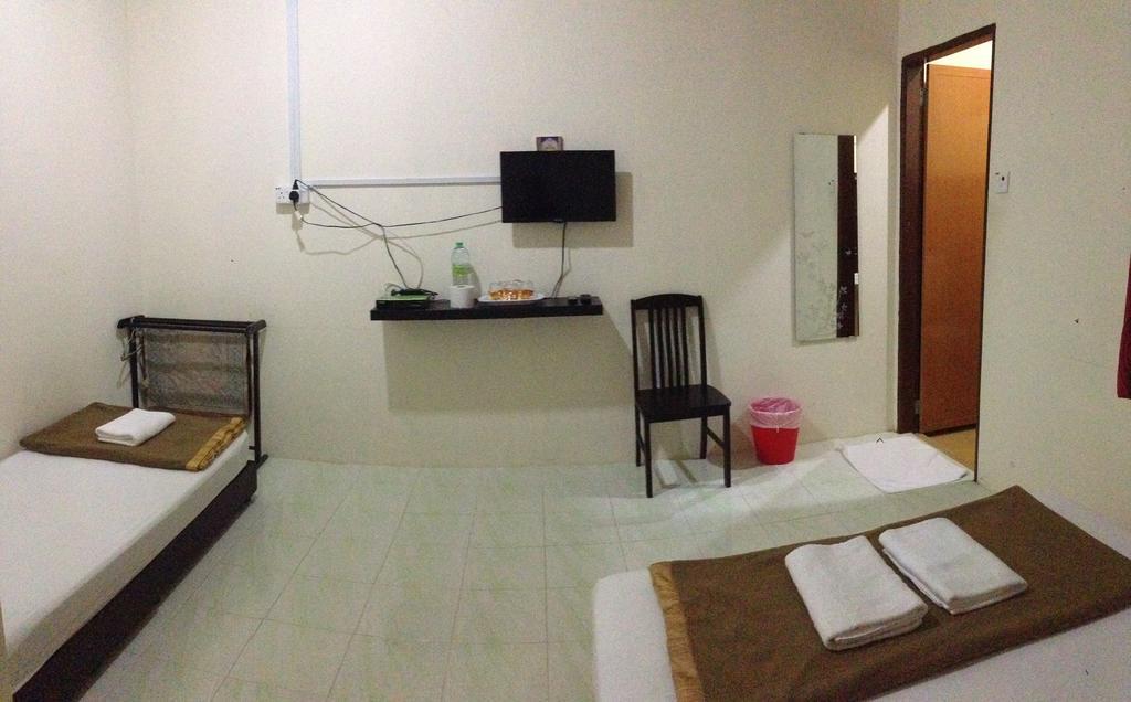 Semarak Beach Inn Dungun Room photo