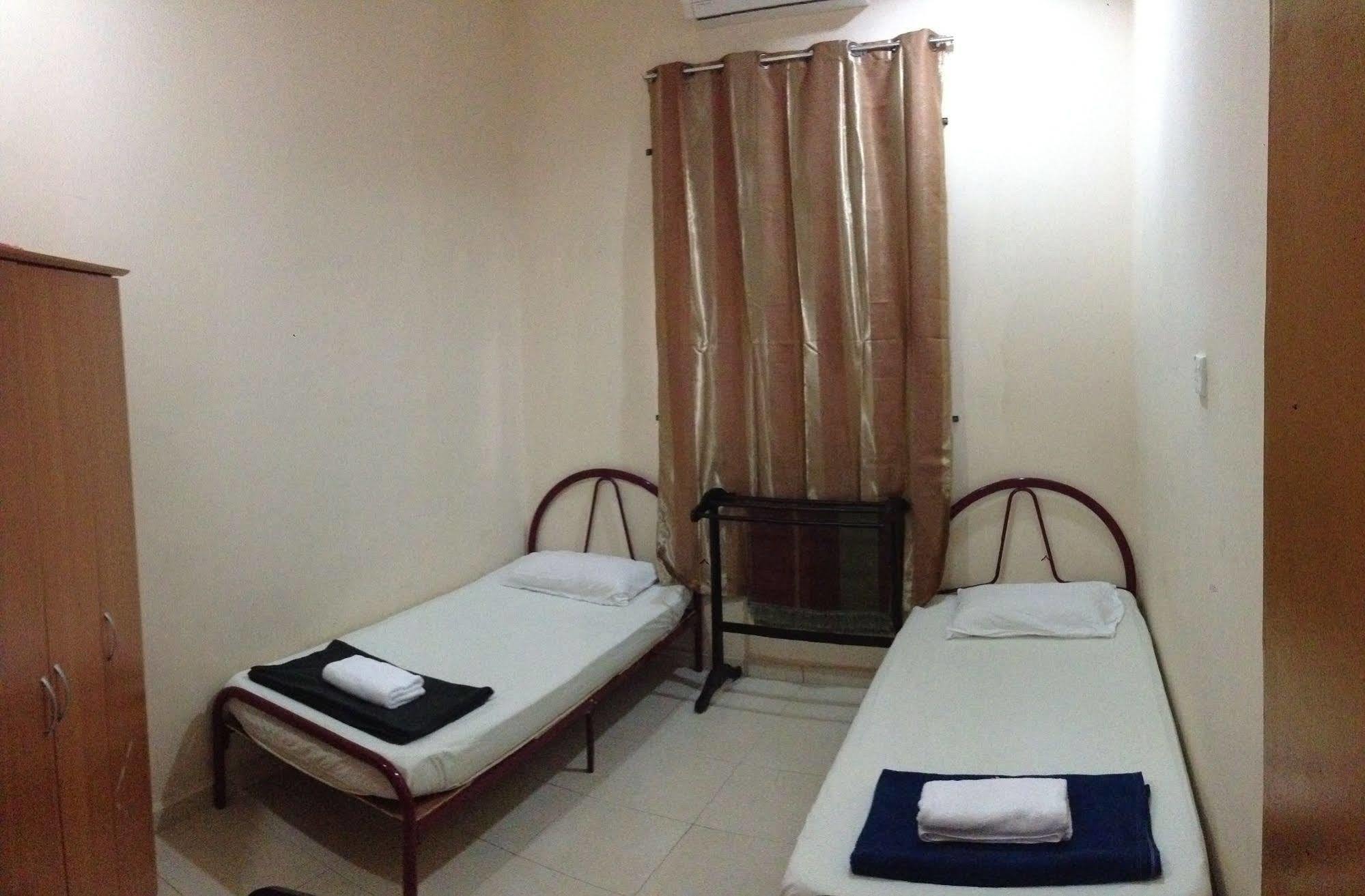 Semarak Beach Inn Dungun Exterior photo